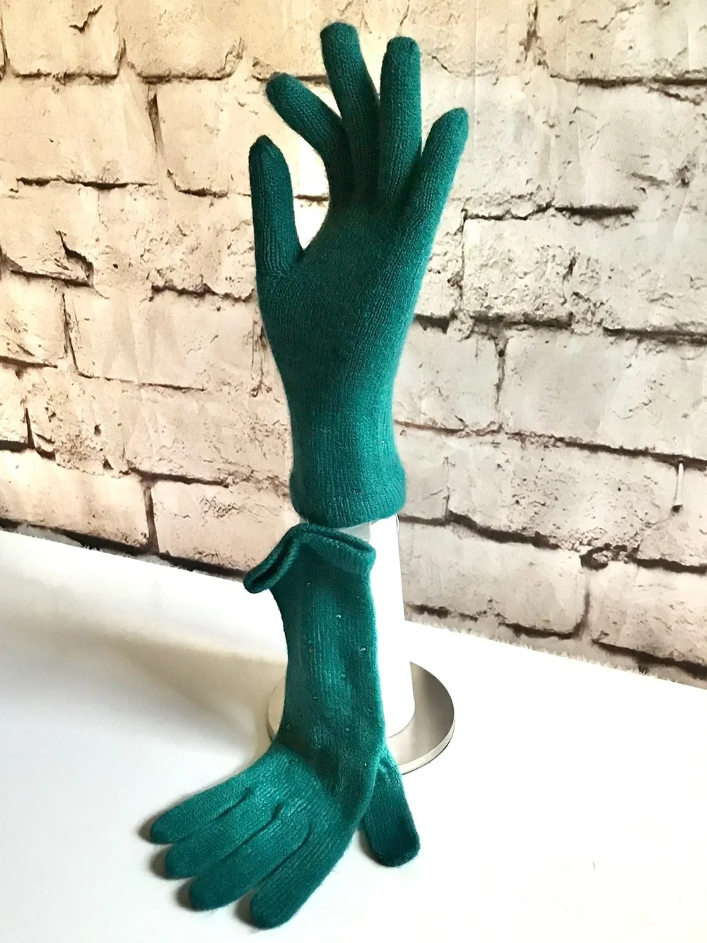 NWT Embellished TEAL Knit Gloves One size 1 Pair NEW WITH TAGS